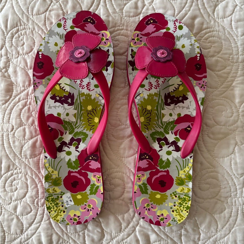 Vera Bradley Pink Floral Sandals